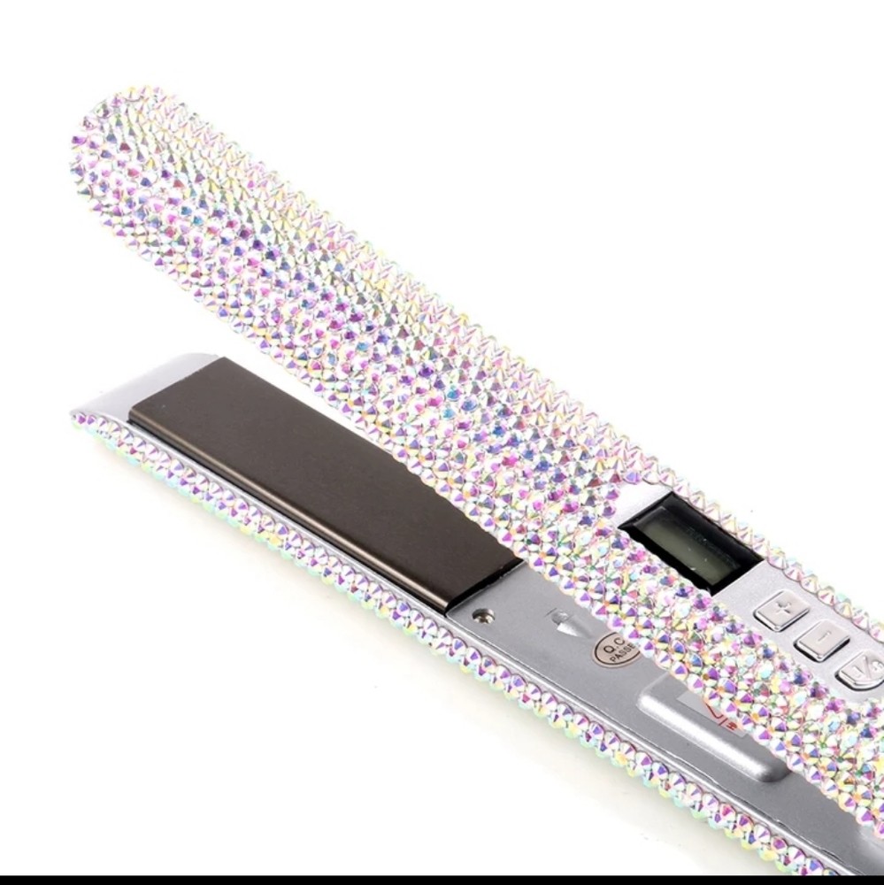 New! Crystal Titanium Ceramic Flat irons and brush! Yes comes with Crystal Brush